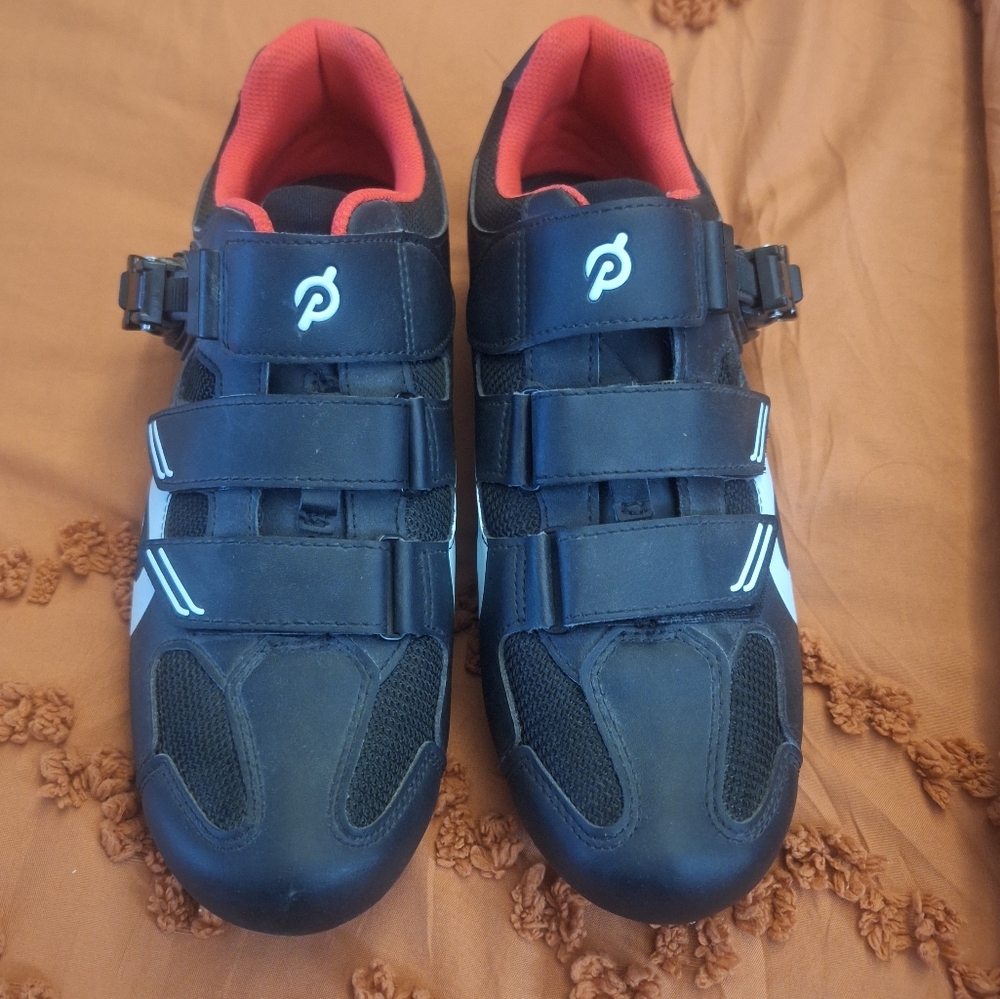 Peloton cycling shoes euro size 44